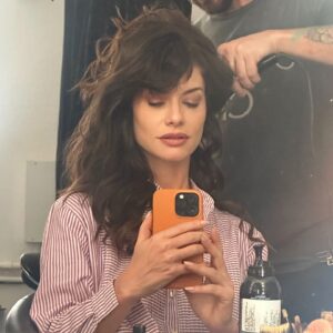 Alinne Moraes Instagram - 🪞 @sherolinsantos @schiavellii @jullioelibio @patrickkferreira
