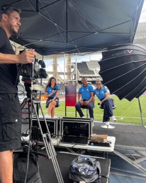 Alline Calandrini Instagram - Encerrando a temporada Brasileirão 2024 com o aquecimento Sportv. 

Que temporada emocionante. Ta maluco! 
Que venha 2025 e mais realizações ✨