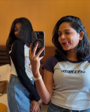Amritha Shaji Instagram - 🤌🏻🤍 #sisters