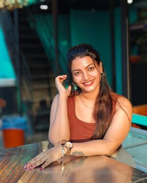 Amrutha Saju Instagram - 🤍🐌👜🤎

📸 @kedarhist_