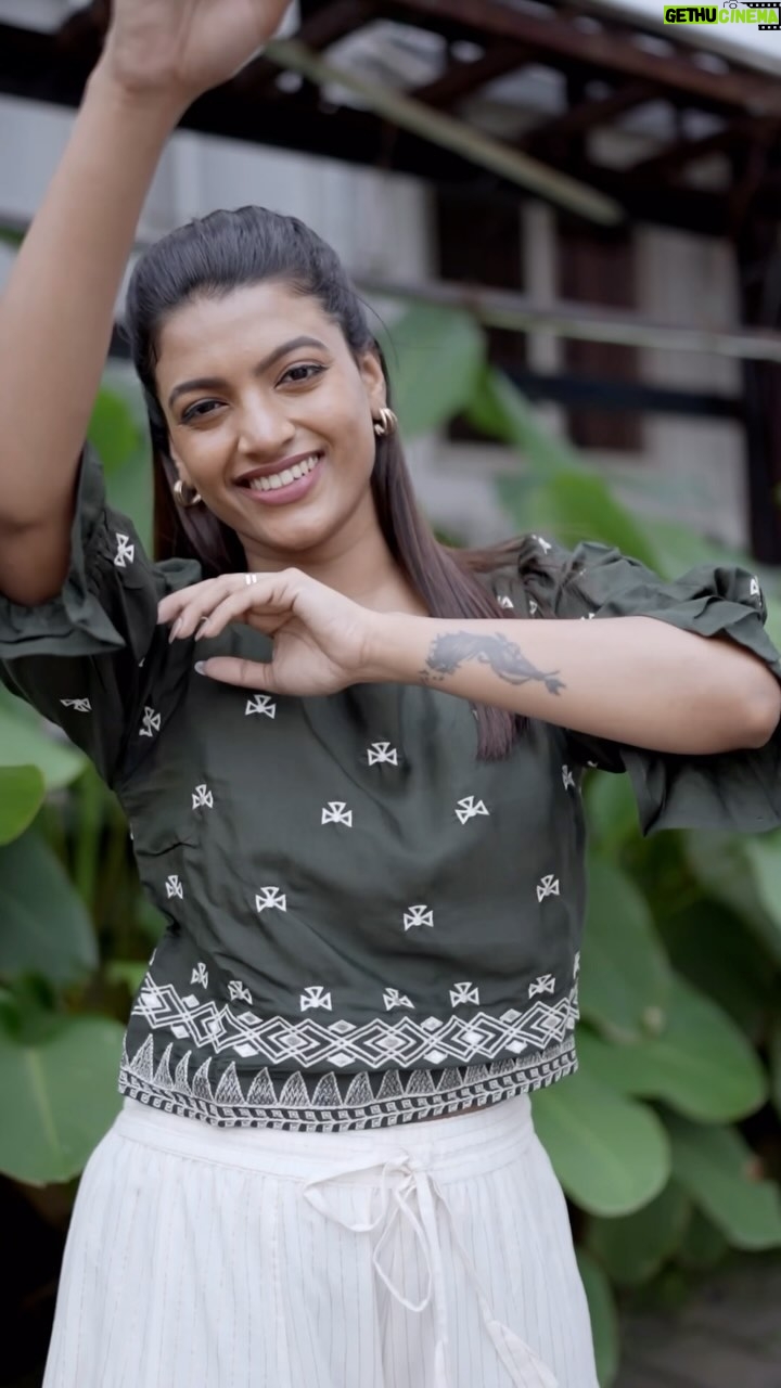 Amrutha Saju - 11.8K Likes - “Hello everyone! 🌼 Style Union brings you a wide range of unique collections with women’s wear starting at just ₹199 and men’s wear also starting at ₹199! As Onam approaches, explore our exclusive range of traditional Onam attire and find the perfect outfit for the festive season. ✨
Visit us soon at our locations:
- Kochi: Oberon Mall, Grand Mall, HiStreet Carnival
- Kozhikode: Focus Mall, Blue Diamond Mall
- Puthettu Arcade Pala
- Palakkad: College Road
- Perinthalmanna: Market City
Discover Style Union and make this Onam truly special!”