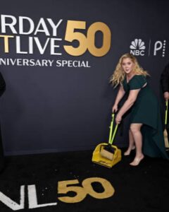 Actress Amy Schumer HD Photos and Wallpapers February 2025