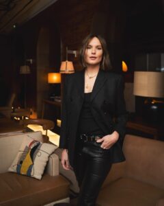 Actress Ana Girardot HD Photos and Wallpapers January 2025