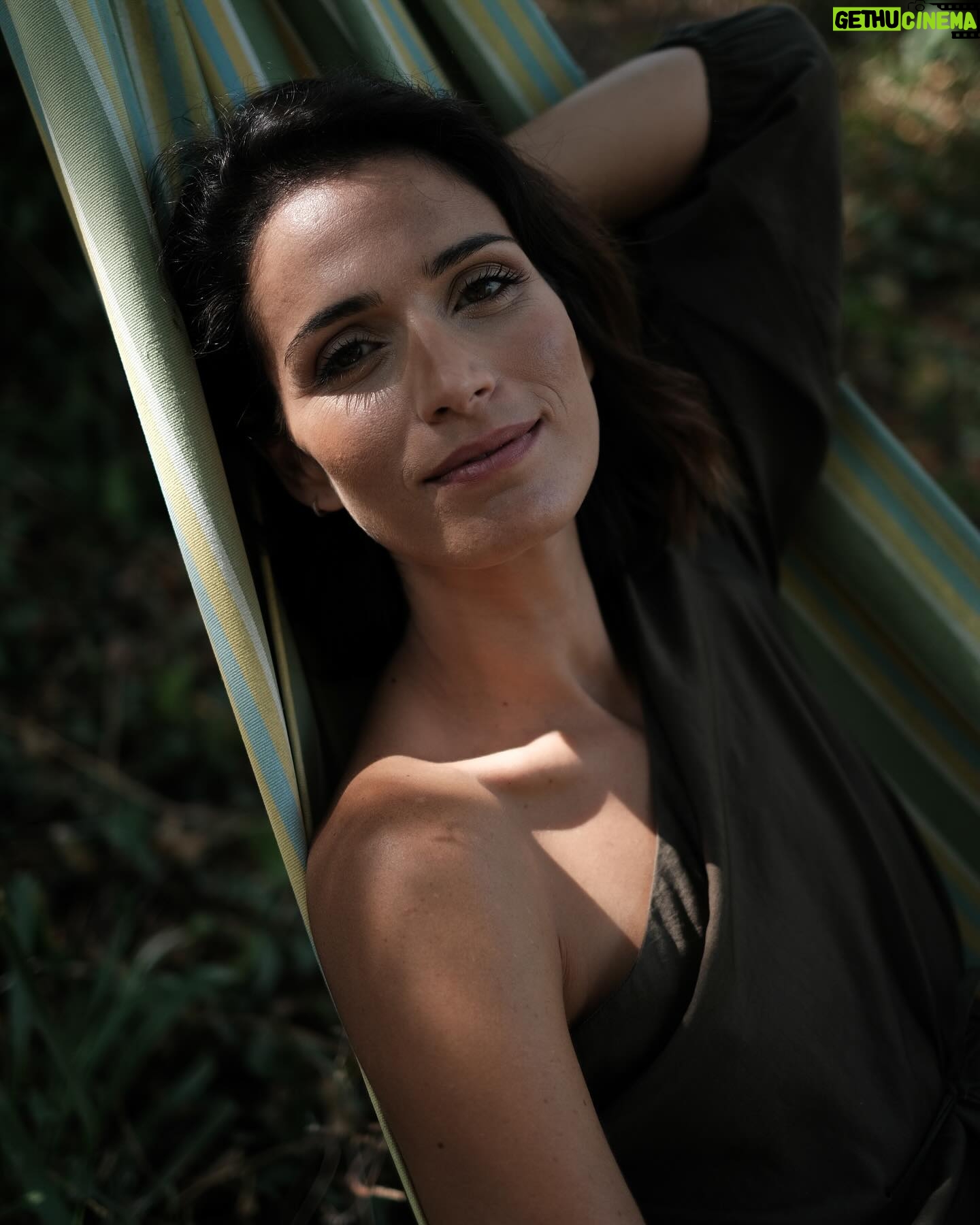 Ana Varela - 3K Likes - Às vezes, o resultado não é aquele que esperamos. Parece que o caminho retrocede, que os avanços estão ameaçados, e que as conquistas já alcançadas estão em risco.
Podemos não controlar tudo o que acontece à nossa volta, mas continuamos a controlar as nossas ações e o impacto que desejamos criar!! Mais do que nunca, precisamos uns dos outros, precisamos de otimismo e precisamos de coragem para manter os nossos olhos no horizonte.
Se o caminho mudou, a nossa direção não precisa mudar com ele!
#eleiçõesamericanas #esperançaemtemposderetocesso