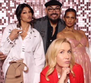Angela Kinsey Instagram - What a wonderful day celebrating my amazingly talented friend @mindykaling getting her STAR on the @hwdwalkoffame !! Mindy, I still remember the first time I met you and how you lit up the room. I knew you were going to do so many great things! Congratulations! So proud of you! Love you! ❤️🌟 And thx @rachelleblanco & @jaimemaloney_ for the zhush!