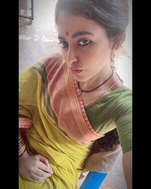 Anjali Instagram - #parvathy as a role in gamechanger is very dear to my heart, a Courageous role that chiseled me everyday. She fights for the Righteous, an innocent soul who believes in questioning the system. Now the time has come for me to travel ahead with dear memories and thoughts of Parvathy ❤️🧿 

#parvathy #gamechanger #gratitude #bts #shootingdiaries #reellife #happy #sunday