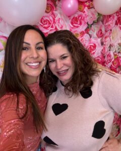Actress Anjelah Johnson-Reyes HD Photos and Wallpapers February 2025