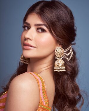Anjini Dhawan Instagram - ✨✨✨

Outfit @tuhinasrivastava_ 
Shot by @dieppj