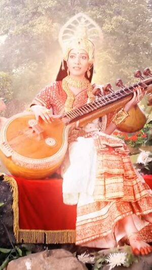 Anju Jadhav Instagram - 🙏🏻हर घर में विराजे मां सरस्वती,
ज्ञान की ज्योति से भर जाएगा सबका जीवन।
मां सरस्वती का प्यार मिले,
सबके सिर पर माता का आशीर्वाद रहे।
बसंत पंचमी की ढेरों शुभकामनाएं !💕
