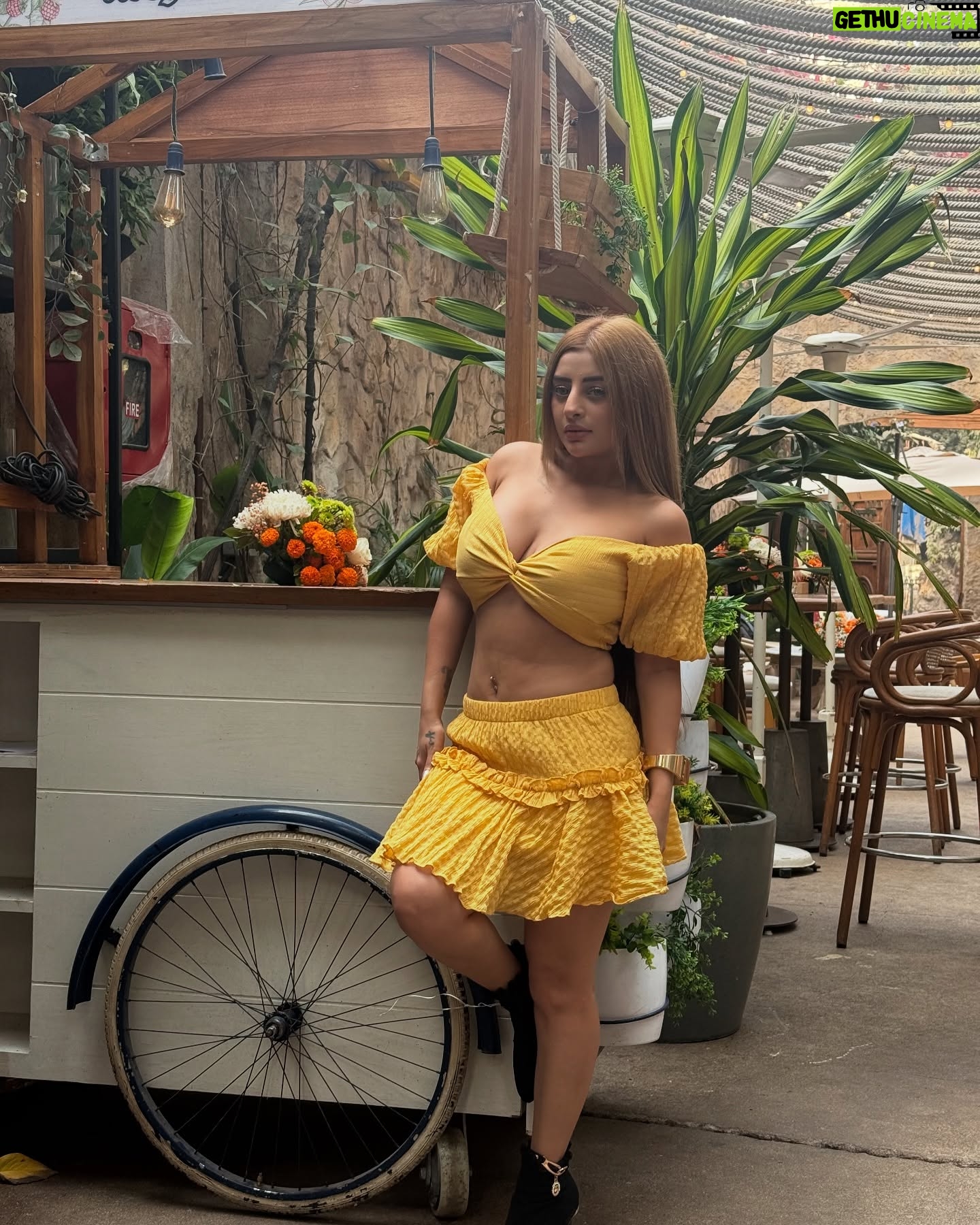 Ankita Dave - 20.8K Likes - 💛🫶🏻