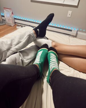 Anna Sedokova Instagram - Можете меня поздравить я официально стала бабушкой. Теперь у моей дочки @alinabelkevia есть дочка и это первый кот в нашей семье. Добро пожаловать Bean (все еще никак не смирюсь с этим именем , но я демократичная Ма и принимаю решения своих детей ) Diva (да это второе имя которое я ей все же дала ) в семью. Я всегда мечтала о коте , но иногда мечты суждено осуществить нашим детям 🤍