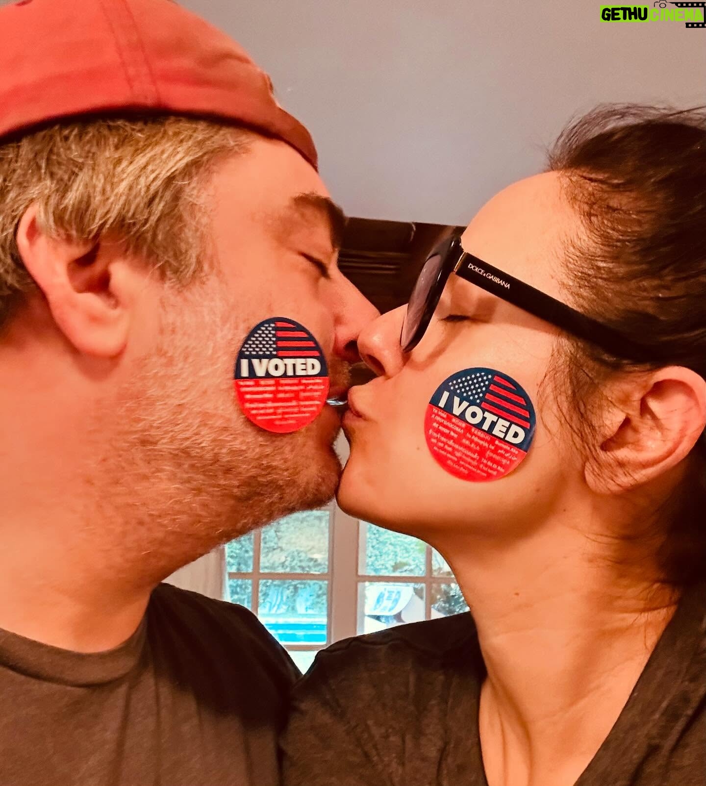 Anna Silk - 2.5K Likes - A Beautiful Day! @votedotorg @iamavoter #vote #harriswalz2024 @sethcooperman