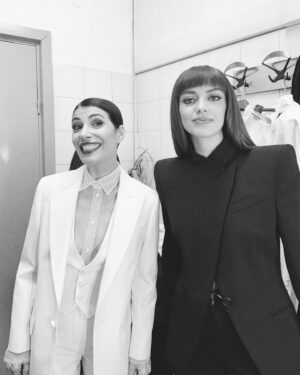 Annalisa Scarrone Instagram - noi volevamo dire GRAZIE ♥️♥️😈😈🙏🏽