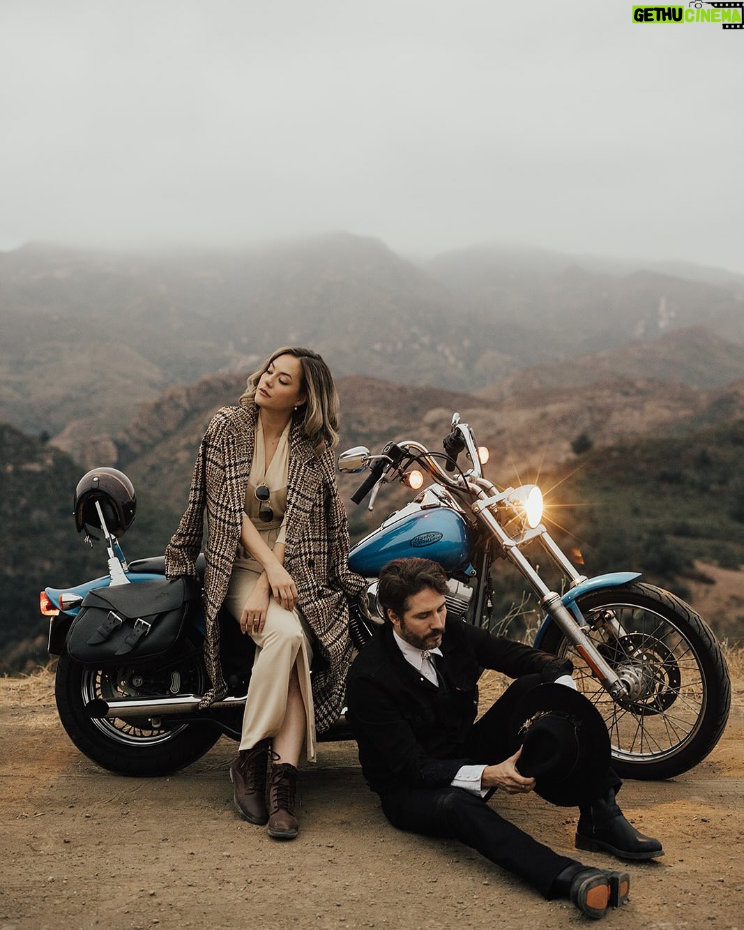 Annika Noelle - 7.5K Likes - Grandmotherās wedding dress, Harley-Davidson Softtail, love of my life š¤