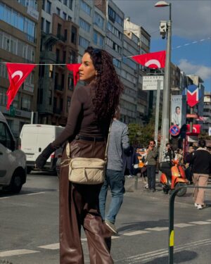 Anoushay Abbasi Instagram - - fell in love with İstanbul 🇹🇷

@go__istanbul - @goturkiye 
#goturkey #goi̇stanbul