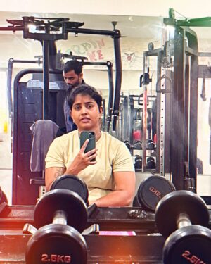 Anuja Mule Instagram - भाव खाणाऱ्या 🤬लोकांना किम्मत
द्यायला आपल्याकडे वेळ ⌚️ नाही
तू भारी तुझ्या घरी🤬💯🔥 

#instagram #insta #instagood #instapost #photo #instaphoto #attitude #attitudequotes #attitude #love #instagram #instagood #photography #trending #style #follow #motivation #like #viral #model #fashion #india #attitudequotes #photoshoot #instadaily #quotes #photooftheday #life #lifestyle #smile #explore #maharashtra #marathi #explorepage