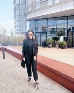 Actress Anusmriti Sarkar HD Photos and Wallpapers January 2025