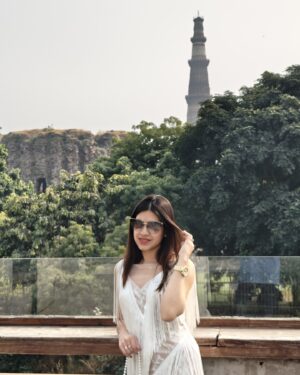 Anwesha Mukherjee Instagram - What’s the No-vember vibe, doston ? #NOnegativeVibe