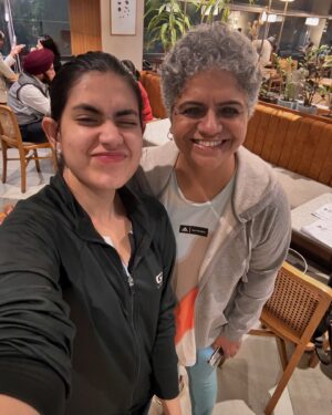 Anwesha Mukherjee Instagram - Pookie who is little bhookie 😌🌮🎀 A good last #week catching up with really close pals ❤️ #photodump and #healthyfood #desserts