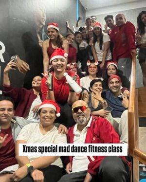 Anwesha Mukherjee Instagram - How blessed am I !! 😇❤️‍🩹🏠 photo dump of this week #mumbai - #delhi Christmas year end prep life🎄