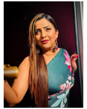 Apurva Nemlekar Instagram - .
My attitude is the result of your actions. So if you don’t like it,blame yourself.
.
Pc - @manasi_rane_96 
.
#apurvanemlekar #saavni💃 #premachigoshtonstarpravah #ladyofwords #styledtoslay #glowwithgrace #fashionablyfierce #fearless #flawless