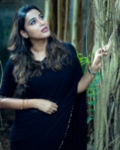 Actress Aradhya Ann HD Photos and Wallpapers April 2025