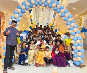 Archana Ananth Instagram - Family♥️ 
Birthday celebrations on the sets of Chi La Sow🥰🥳🧿
#chiranjeevilakshmisowbhagyavathi