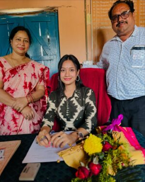 Archana Padhi Instagram - Joining as AYURVEDIC MEDICAL OFFICER, LUTHERPANK , SONEPUR ❤️
Overwhelmed with the love of the village people,SARPANCH mahodaya and SPORTS ASSOCIATION TEAM ❤️🙏🏻

Haven’t expected this type of welcome ❤️
Thank you so much all …. Will Join after 1yr with the full form ❤️i expect the same love and support for longterm 🥰❣️