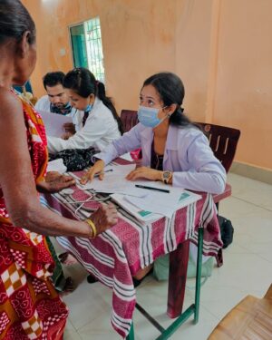 Archana Padhi Instagram - Mega health camp ❤️🩺 FOR 9th AYURVEDA DAY successfully completed ☺️
Govt Ayurveda College and HOSPITAL ❤️ balangir 

#kurul #balangir