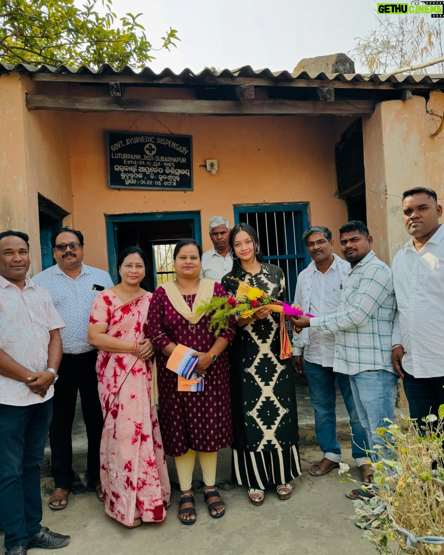 Archana Padhi - 108.5K Likes - Joining as AYURVEDIC MEDICAL OFFICER, LUTHERPANK , SONEPUR ❤️
Overwhelmed with the love of the village people,SARPANCH mahodaya and SPORTS ASSOCIATION TEAM ❤️🙏🏻
Haven’t expected this type of welcome ❤️
Thank you so much all …. Will Join after 1yr with the full form ❤️i expect the same love and support for longterm 🥰❣️