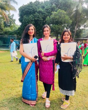 Archana Padhi Instagram - Finally Appointed as AYURVEDIC MEDICAL OFFICER🥹❤️
Great day🙏🏻

Thank u MAA SAMALEI 🙏🏻🥹,my family nd Beloved Teachers for your BLESSINGS❤️nd SUPPORT 🙏🏻

Congratulations to all my batchmates who r now GAZETTED OFFICERS ❤️