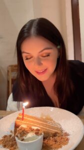 Actress Ariel Winter HD Photos and Wallpapers February 2025