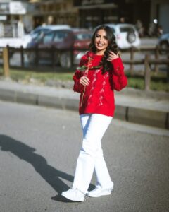 Actress Asawer Ezzat HD Photos and Wallpapers March 2025