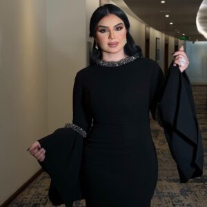 Aseel Hameem Instagram - سمو أمير منطقه ‫#جازان‬ يرعى حفل موسم ‫#شتاء_جازان_25‬  تحت شعار انسان جازان 

حيث يجتمع الابداع والانسانيه على مسرح سفينه الشتاء في الواجهه البحريه بمدينه ‫#جازان‬ 

شكرا على كم المحبه وكرم الضيافه شكرا على حضوركم الرائع ابهرتوني واسعدتوني اوعدكم بحفلات قادمه باذن الله 🤍

‫#اصيل_هميم‬ 
‫#شتاء_جازان_25‬ 
‫#السعوديه‬ 
‫#جازان‬ 
‏‪@Jazanfestivals‬ اشكر الجهه المنظمه امارة منطقة جازان وامانة منطقة جازان ✨
#شتاء_جازان
