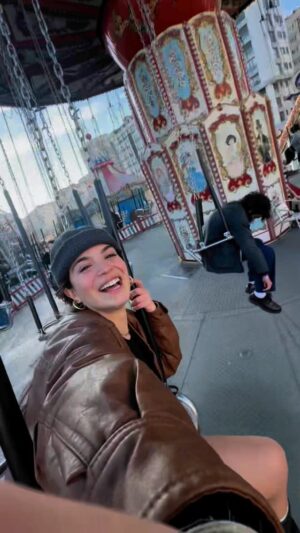 Aslı Bekiroğlu Instagram - Duygusal hız treni