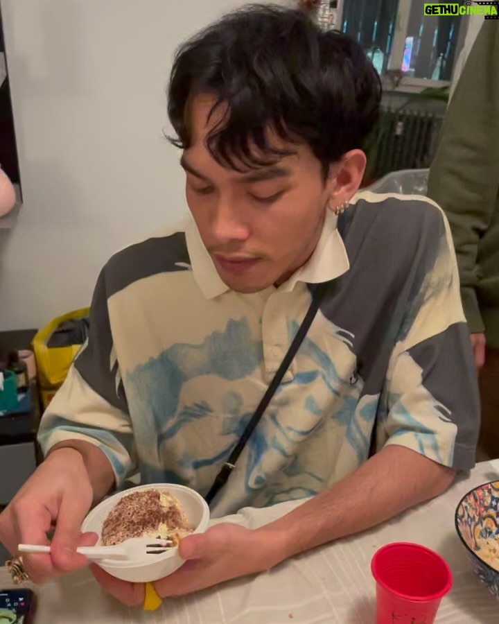 Asmara Abigail - 1.7K Likes - Perché non possiamo fare il pranzo della domenica senza @tiramisuasmara 💜✨ (because we cannot do the Sunday brunch without Tiramisù Asmara)
Tiramisù Asmara, originally created by @akua.calda and his ‘la nonna’ secret recipe in 2019 and we developed the new combination until it is finally locked in July 2019 between Milan, Ciputat and Tokyo.
Tiramisù Asmara is about the joy of friendship and sharing your food with your love ones around the table, enriched by the conversation that happened around the dining table, whether it is caring, creative and intellectual dialogues or just pure humor. I am forever grateful with the love that I share with my closest friends, the way we nurture and taking care of each other in any place in the world, I know we are always there for each other, the universal bond that is genuine and priceless crossing boundaries of time and space. #longdistancefriendship 🦋 I am forever proud of my friends, for their struggles and their power to thrive and to keep on going.
And that is the philosophy of Tiramisù Asmara.
After our collaboration with @potboyaru we are going to be back for our next special collaborations, aspettiamo un po’ (let’s wait for awhile)! STIAMO ARRIVANDO A @stockroom.bar 🦋✨🍸
And yes I only serve my tiramisù in @manfredthierrymugler @muglerofficial ✨🍸
#tiramisùasmara #approvedbytheitalians #foodforthought
