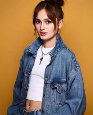 Audrey Grace Marshall Instagram - 🌞