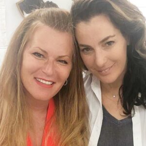 Ayelet Zurer Instagram - אהובתי. הכי מפרגנת הכי אוהבת הכי נאמנה, הכי קמה בחמש לטפל בכולם. הכי אמא, הכי אשת איש, הכי בת של אבא ואמא. הכי חברה הכי סוכנת. עשית הכי טוב שאפשר. יותר מזה אין. עכשיו נוחי על משכבך בשלום בחיק המלאכים השומרים.
🪽🪽🪽🪽🪽🪽🪽🪽🪽🪽🪽🪽🪽rest in peace