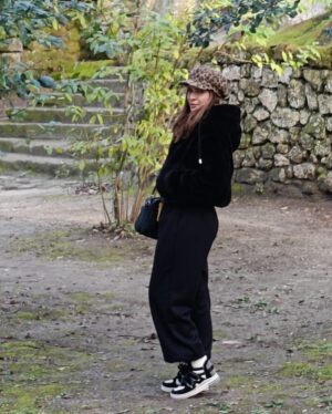 Ayesha Omar Instagram - When in Rome, roam…
I got to Roam with the best 👣🦅❤️

#roaming #rome #italia #roma #europe #travel #ayeshaomar #holiday #romanholiday #parks #animallover #travelgram #travelphotography #traveltheworld #travelblogger #love #choosehappiness #eatlocal #eatpraylove #dogperson
