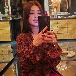 Ayesha Takia Instagram - #mikail #ayeshatakia Mama bear and Baby bear 🐻 🥰😘🧠💋