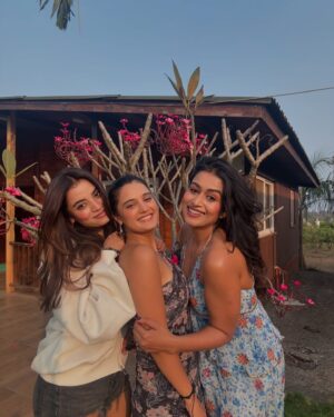 Ayushi Khurana Instagram - Birthday Celebration 

Thank you @ekostay for such an amazing stay, It was a night to remember♥️