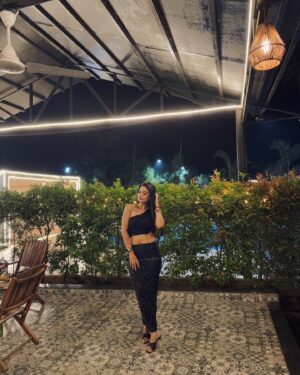 Ayushi Khurana Instagram - Birthday Celebration 

Thank you @ekostay for such an amazing stay, It was a night to remember♥️