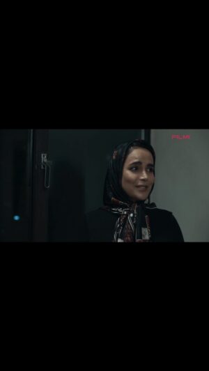 Azade Mehdizade Instagram - .
بذار برسم اون‌ور
چالشو کَندم
 
قسمت پایانی سریال «گردن زنی» جمعه ۳۰ آذرماه ساعت ۱۲ ظهر در فیلم‌نت پخش‌ می‌شود.

کارگردان: سامان سالور
تهیه‌کننده: علی قربان‌زاده
نویسنده: زامیاد سعدوندیان

صفحه رسمی سریال «گردن زنی»
@gardanzani.series
  
@filmnet.ir_