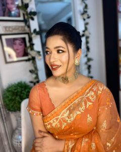 Actress Azmeri Haque Badhon HD Photos and Wallpapers January 2025