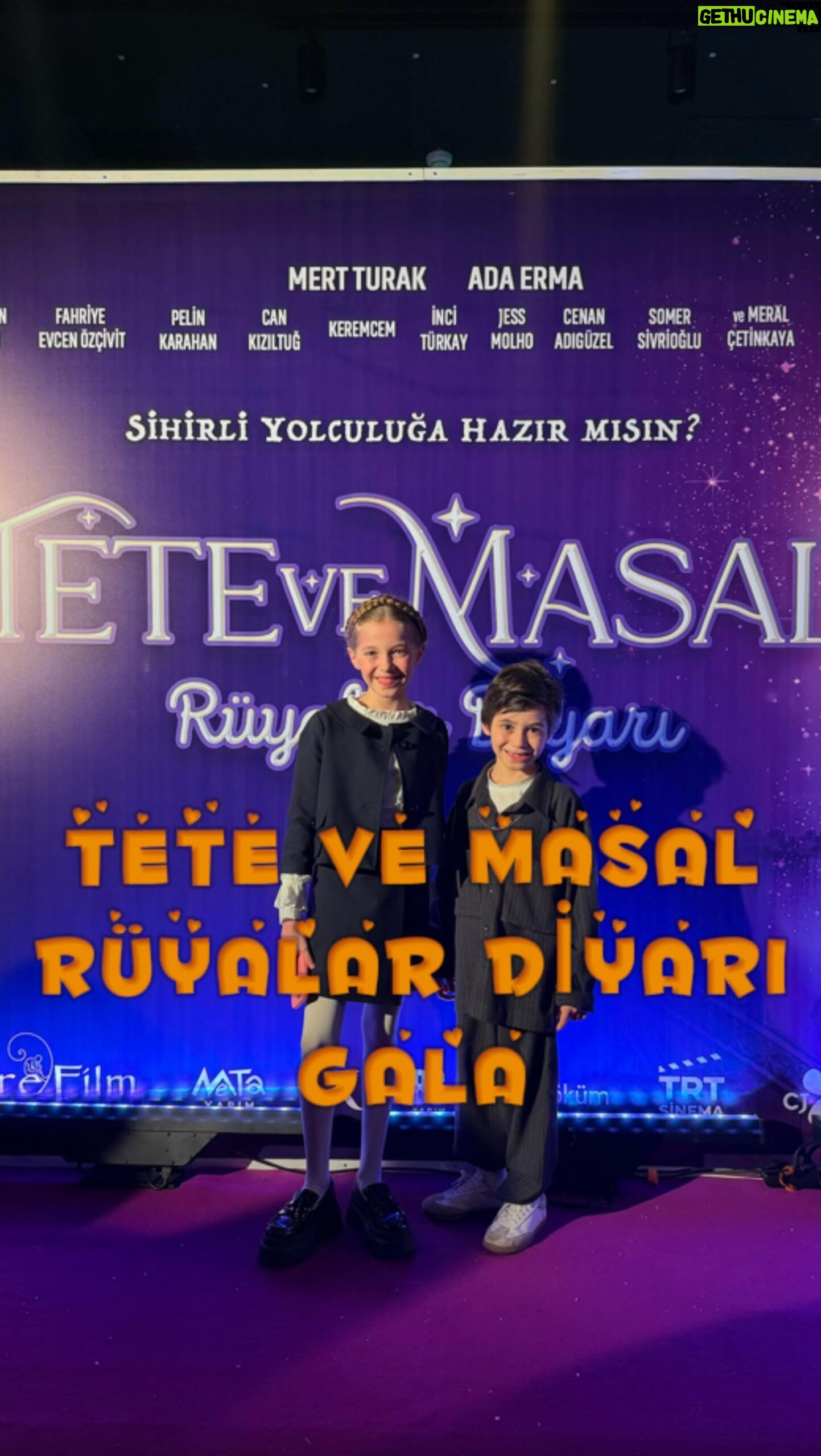 Bade Arazlı - 1K Likes - Tete ve Masal / Rüyalar Diyarı - Gala Vlog ✨
Reklam yok sadece davet
#badearazlı #boraarazlı #tetevemasal #tetevemasalrüyalardiyarı #haldundormen #meralçetinkaya #altanerkekli #pelinkarahan #keremcem #cankızıltuğ #umutoğuz #enginaltandüzyatan #fahriyeevcen #incitürkay #jessmolho #somersivrioğlu #trtsinema #sinema #sinemafilmi #cocukfilmi #kanyonavm #paribucineverse #filmgalası #benimlebirgün #cocukoyuncu #oyuncu #türksineması #satrefilm
