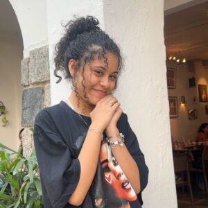 Actress Bella Campos HD Photos and Wallpapers February 2025