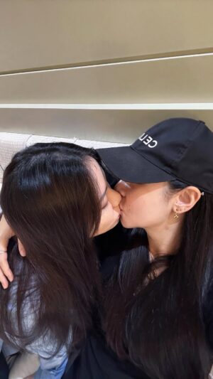 Bella Yang Instagram - Last day in Bangkok with my GIRLFRIEND 🖤