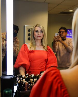 Beth Behrs Instagram - Struttin' into the weekend like 🔥.... 

Glam: @josephcassell1 
@hairbyaviva @andremakeup 
 @jenniferhudsonshow