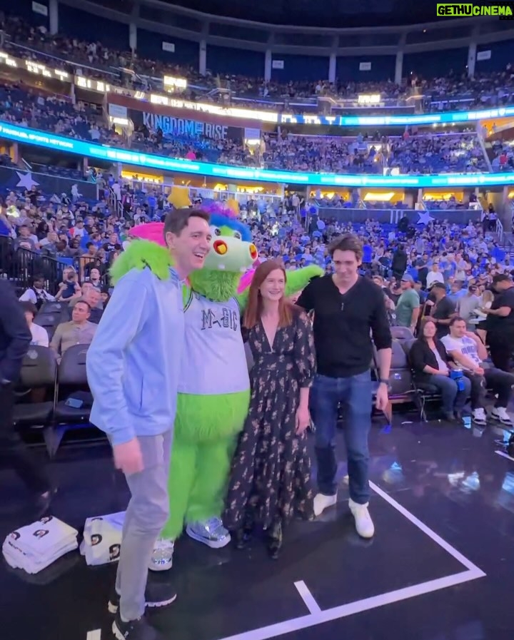 Bonnie Wright - 143.8K Likes - some MAGICAL siblings in the house 🪄