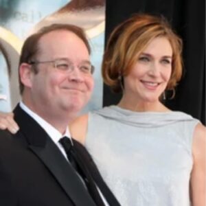 Actress Brenda Strong HD Photos and Wallpapers December 2024